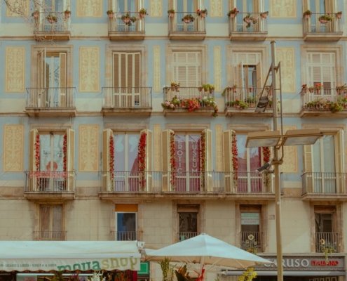 Actualidad en Barcelona: Cambios Sociales y Económicos